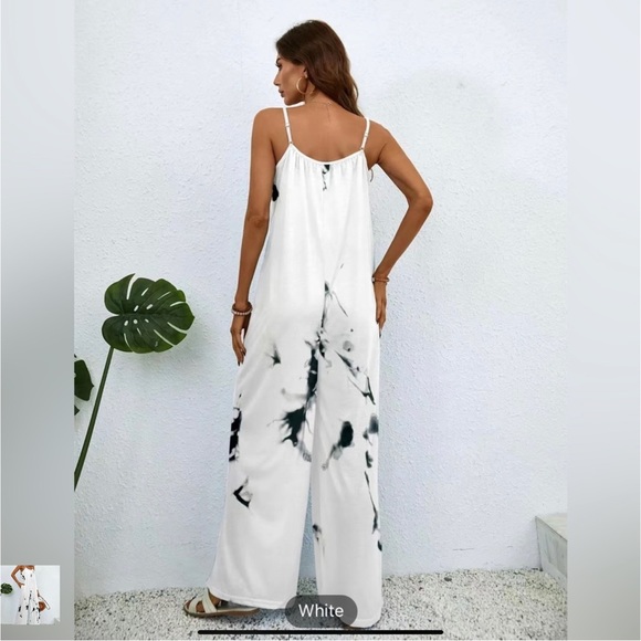 NEW! tie-dyed jumpsuit, romper, size s - Picture 2 of 2